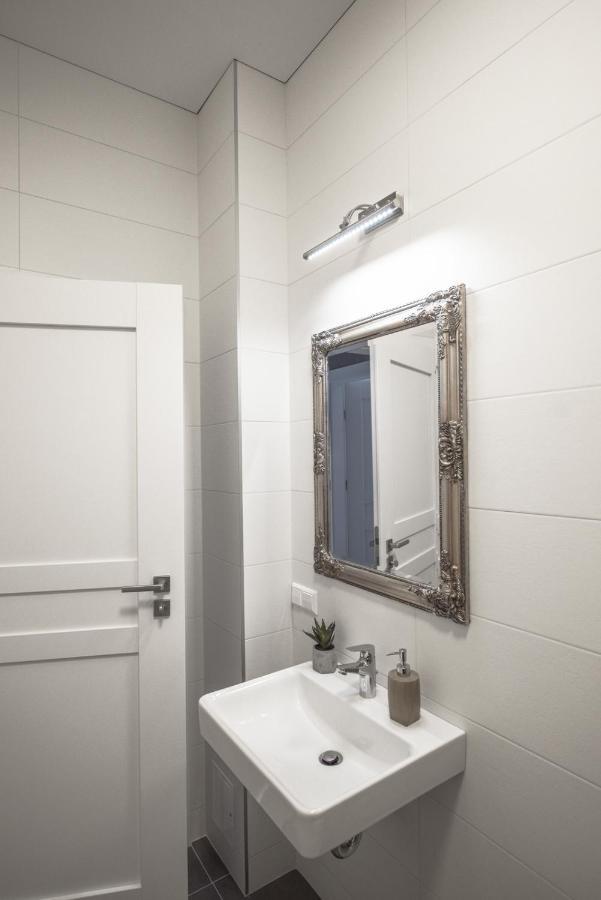 Апартаменты Km Apartamentai Каунас Экстерьер фото